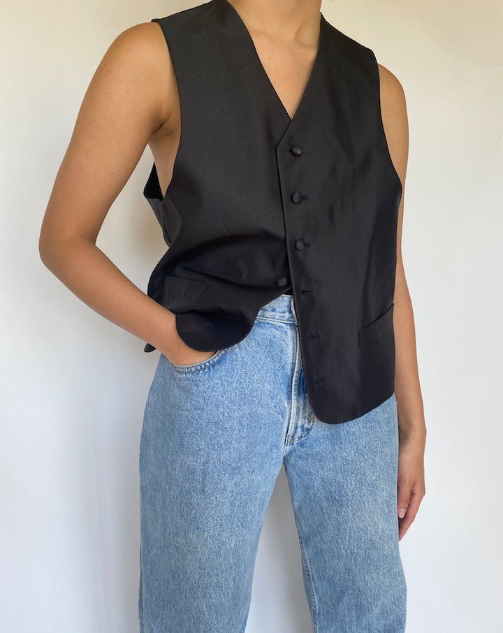 VINTAGE BLACK VEST 3449