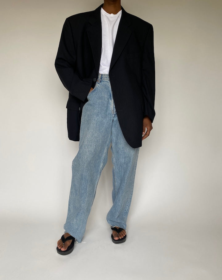 VINTAGE OVERSIZED BLACK PINSTRIPED SINGLE-BREASTED BLAZER 3855