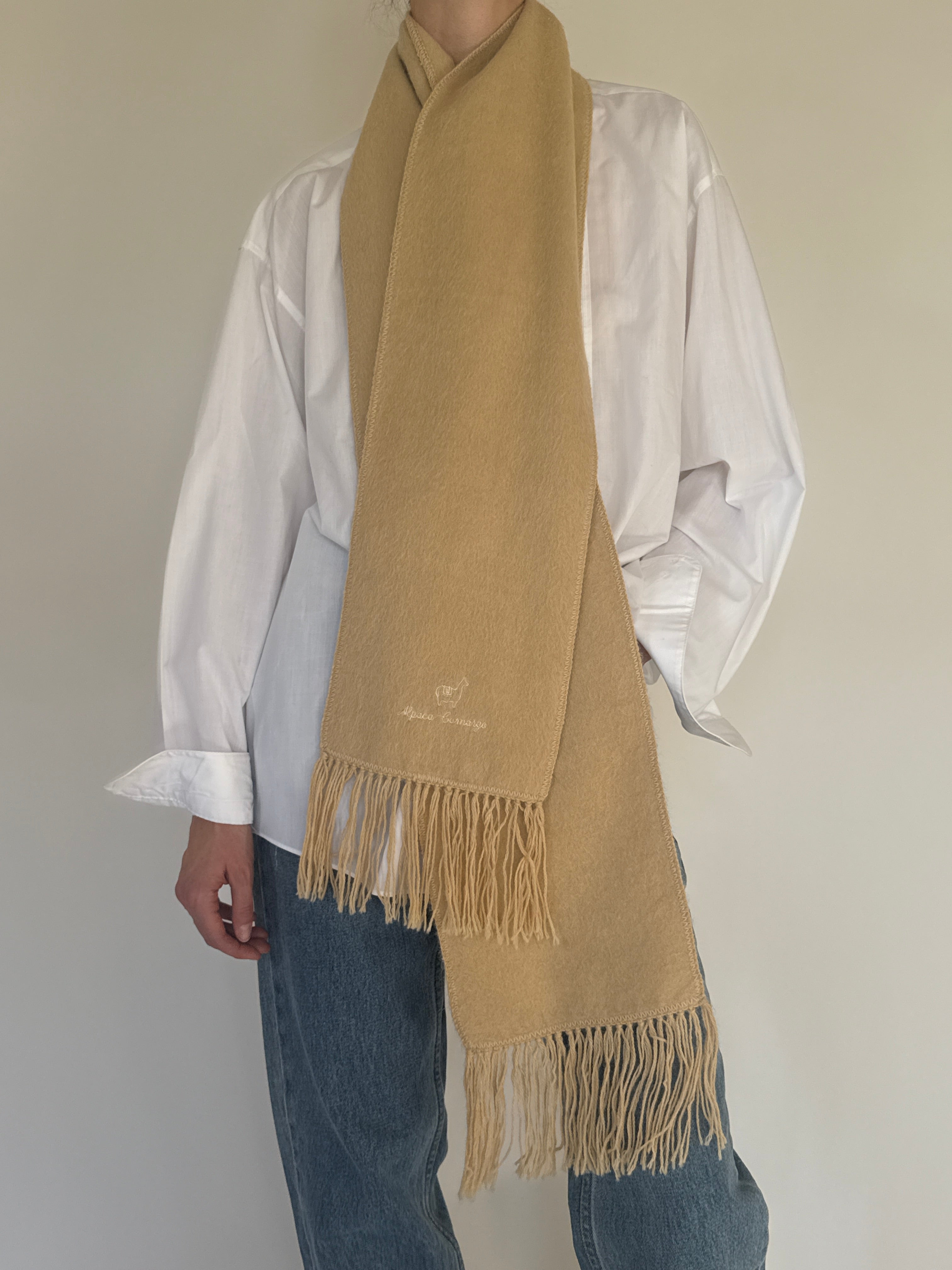 Vintage beige alpaca scarf fringe detail