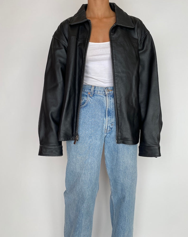 VINTAGE OVERSIZED BLACK LEATHER JACKET 2936