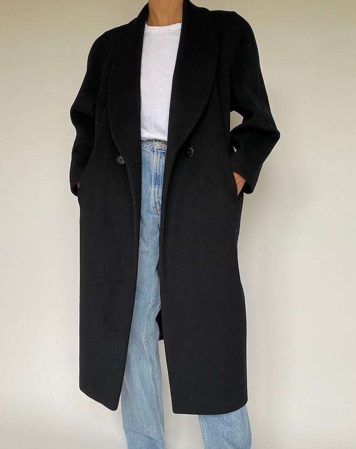 VINTAGE LONG BLACK COAT 1021