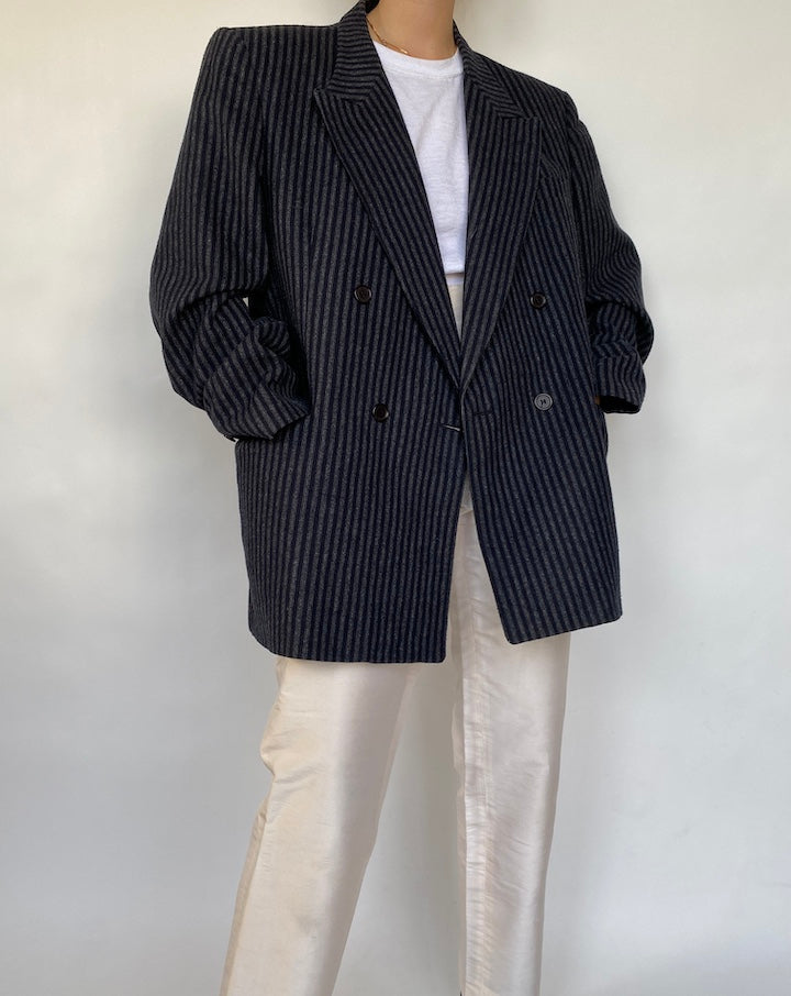 VINTAGE STRIPED DOUBLE BREASTED BLAZER 407