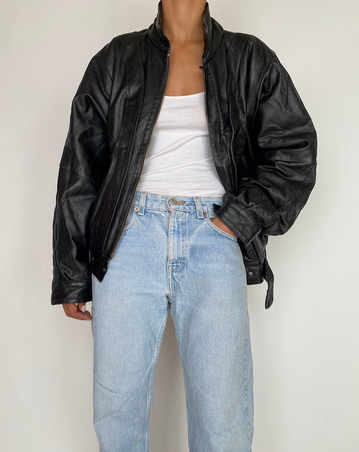 VINTAGE OVERSIZED BLACK LEATHER JACKET 2942