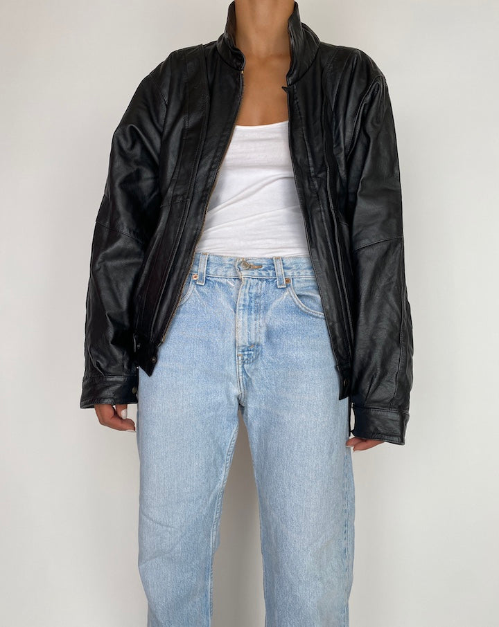 VINTAGE OVERSIZED BLACK LEATHER JACKET 2942