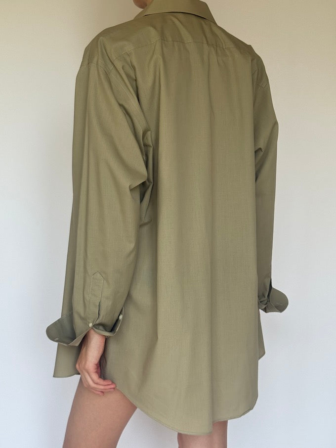 Vintage button-up shirt khaki green 6311