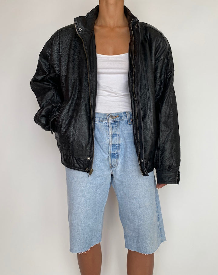 VINTAGE OVERSIZED BLACK LEATHER JACKET 2949