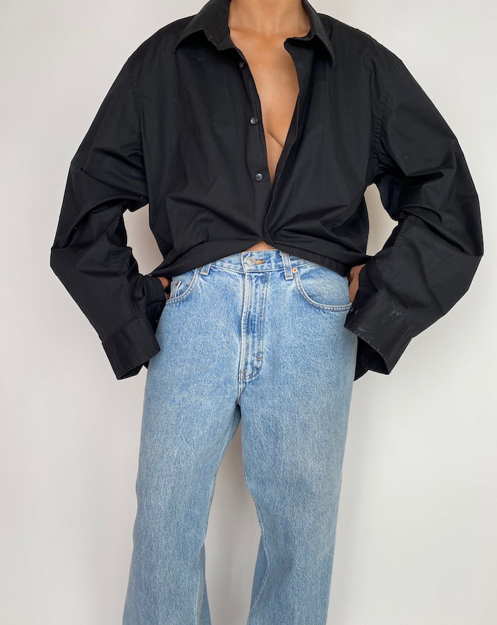 VINTAGE BLACK BUTTON DOWN LONG SLEEVE SHIRT 2952