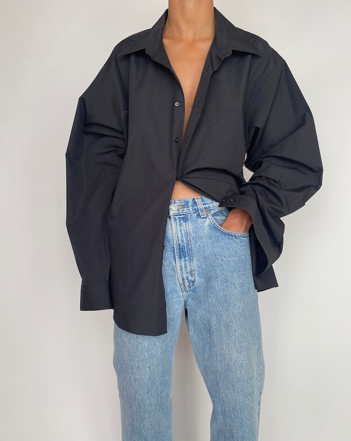 VINTAGE BLACK OVERSIZED BUTTON DOWN LONG SLEEVE SHIRT 2953