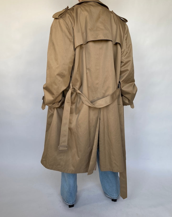VINTAGE BEIGE TRENCH COAT 411