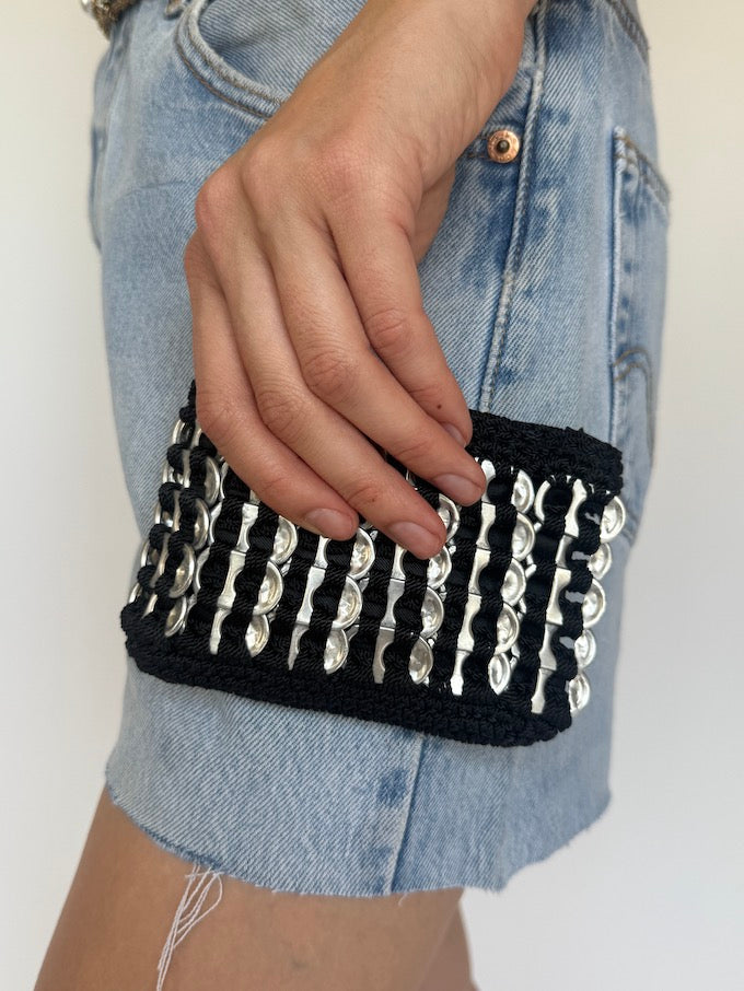 Vintage coin purse in crochet black and silver