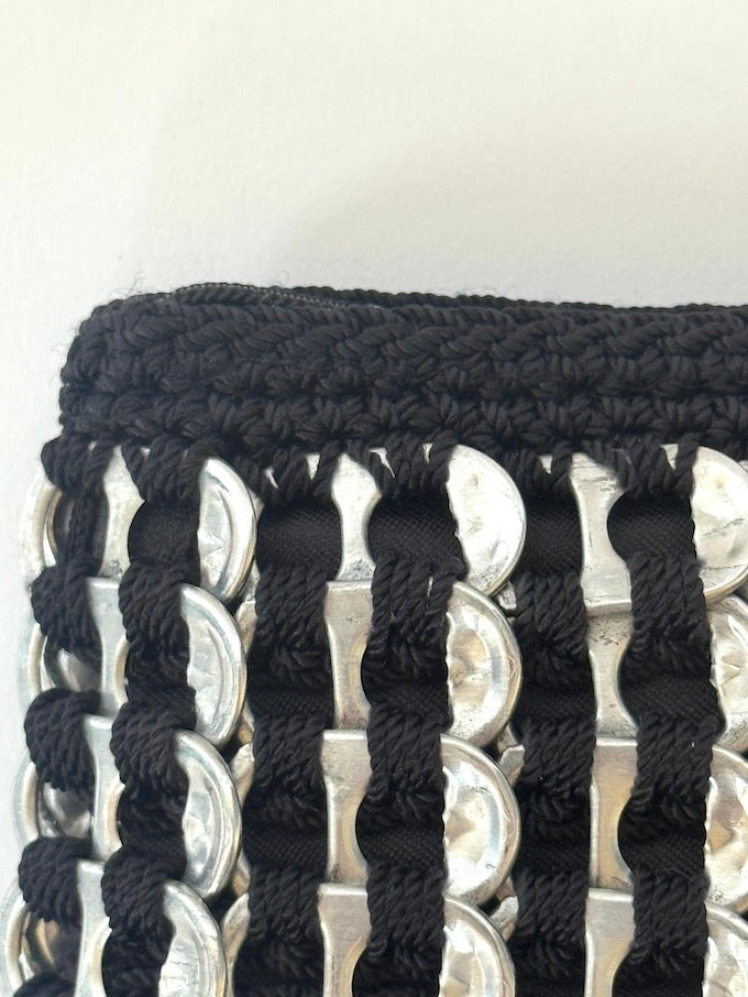 Vintage coin purse in crochet black and silver