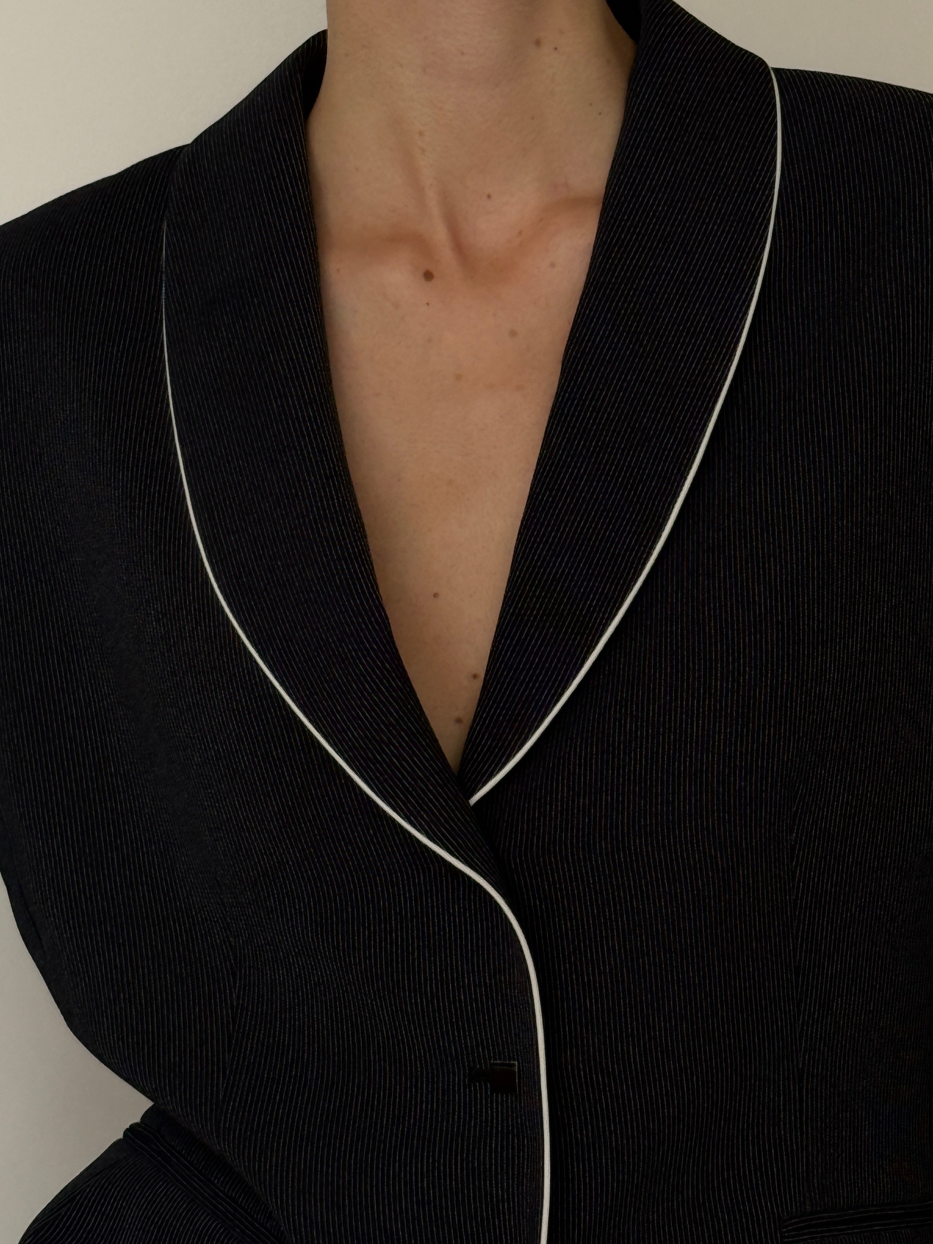 Vintage dark grey blazer lapel detail