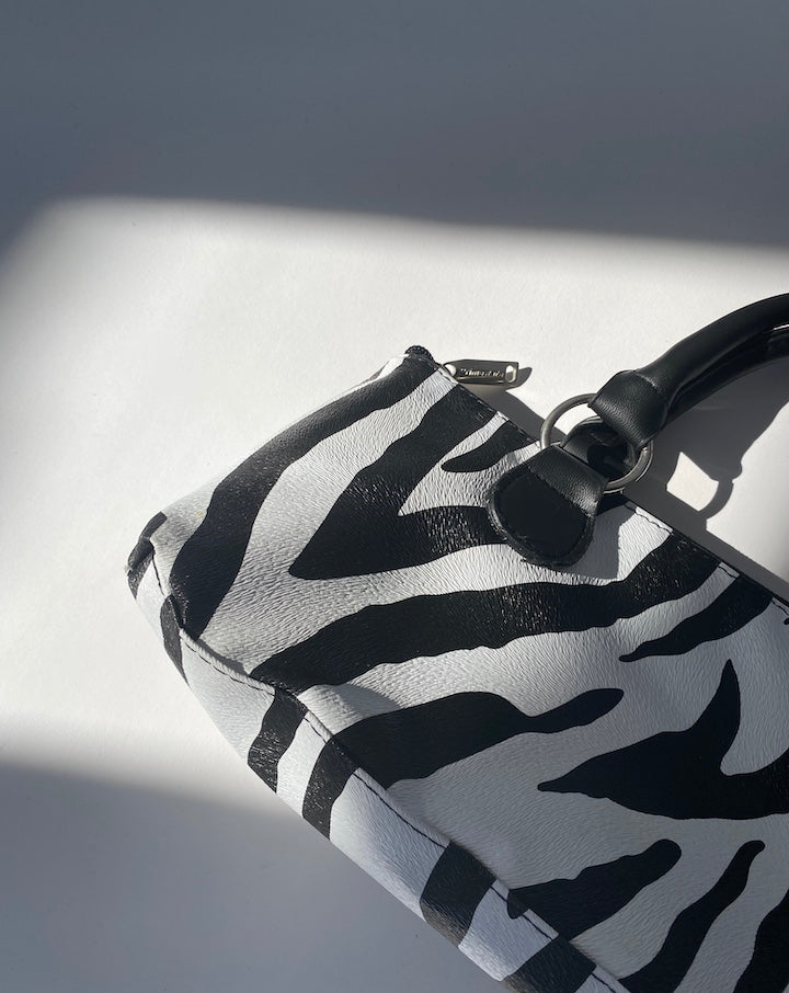 VINTAGE ZEBRA PURSE