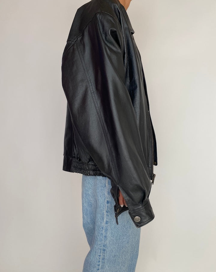 VINTAGE OVERSIZED BOXY BLACK LEATHER JACKET 2998