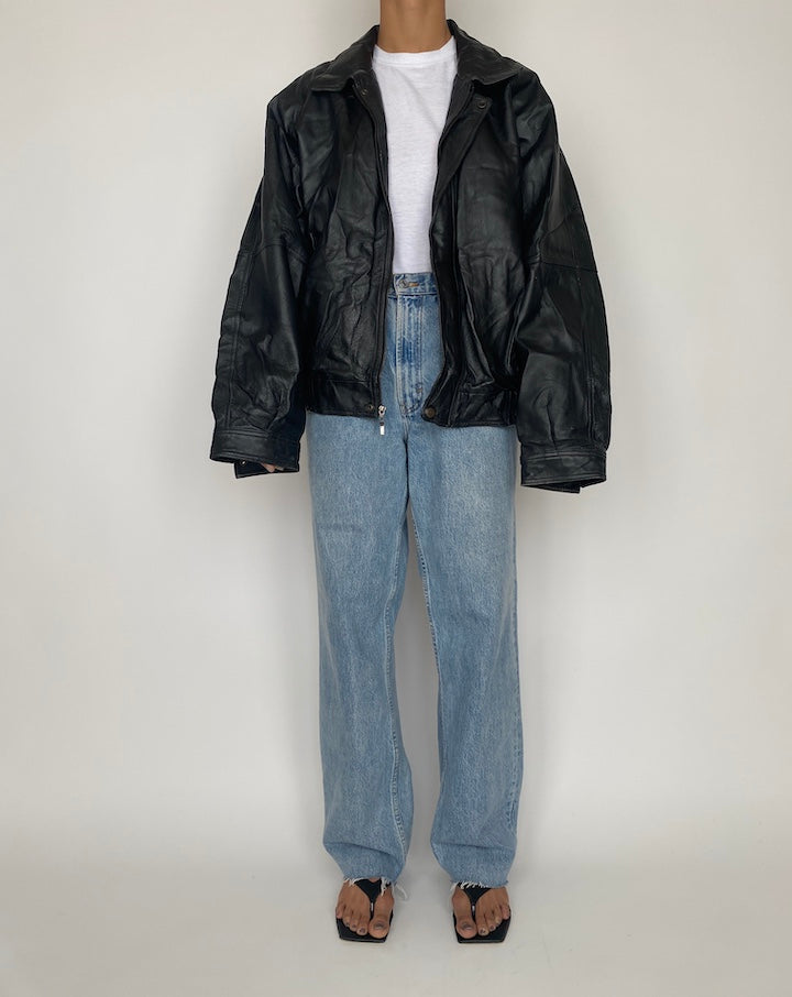 VINTAGE BLACK OVERSIZED LEATHER JACKET 2433