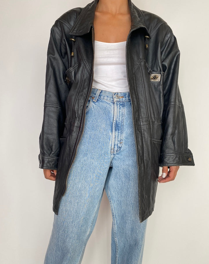 VINTAGE BLACK OVERSIZED LEATHER JACKET 3002