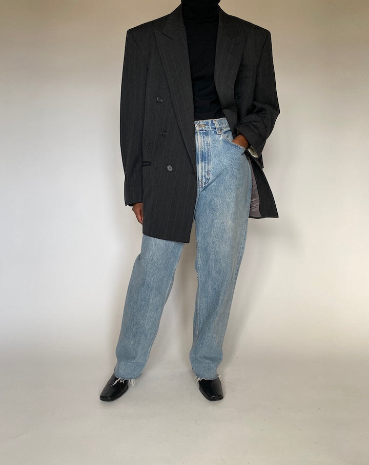 VINTAGE GREAY PINSTRIPED BLAZER 4409