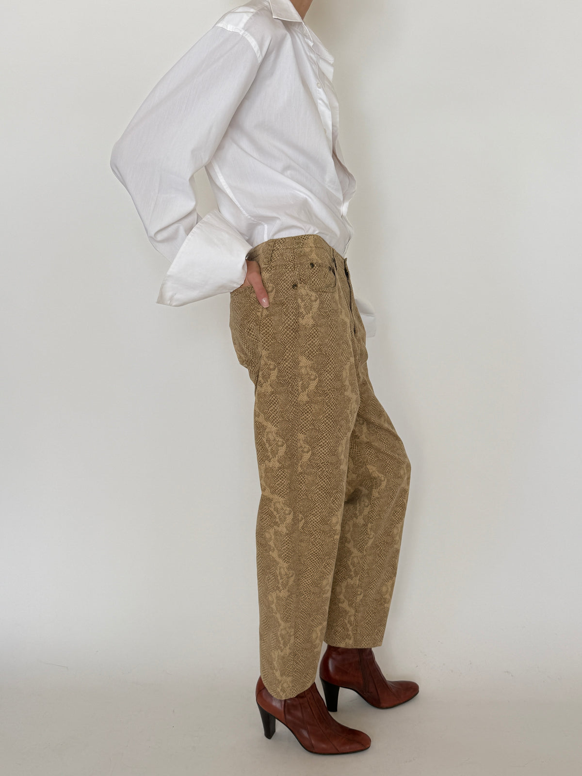 Vintage Tan Snakeskin Print Pants 8381