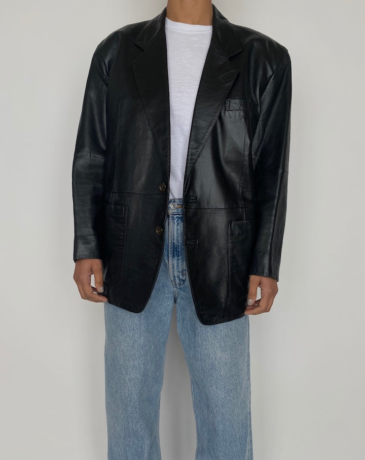 VINTAGE BLACK LEATHER JACKET 2446