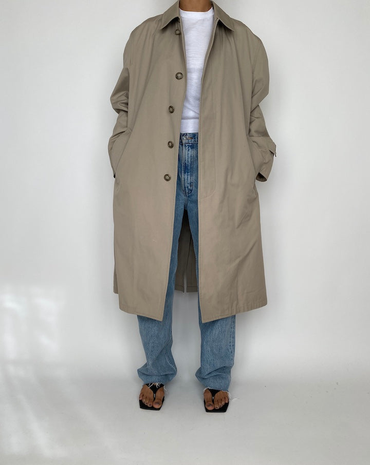 VINTAGE BEIGE COAT 2450