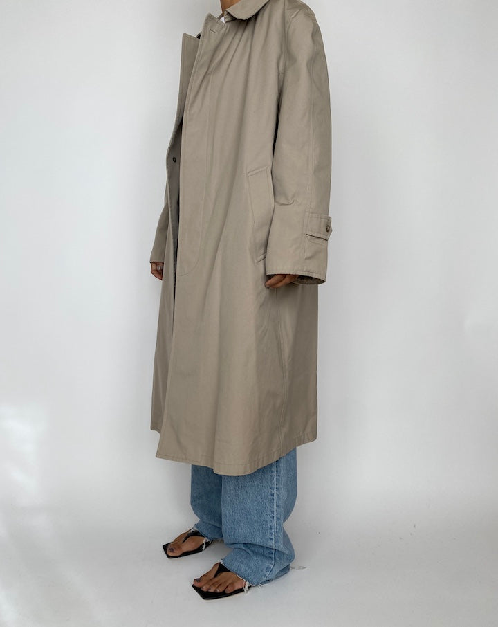 VINTAGE BEIGE COAT 2450