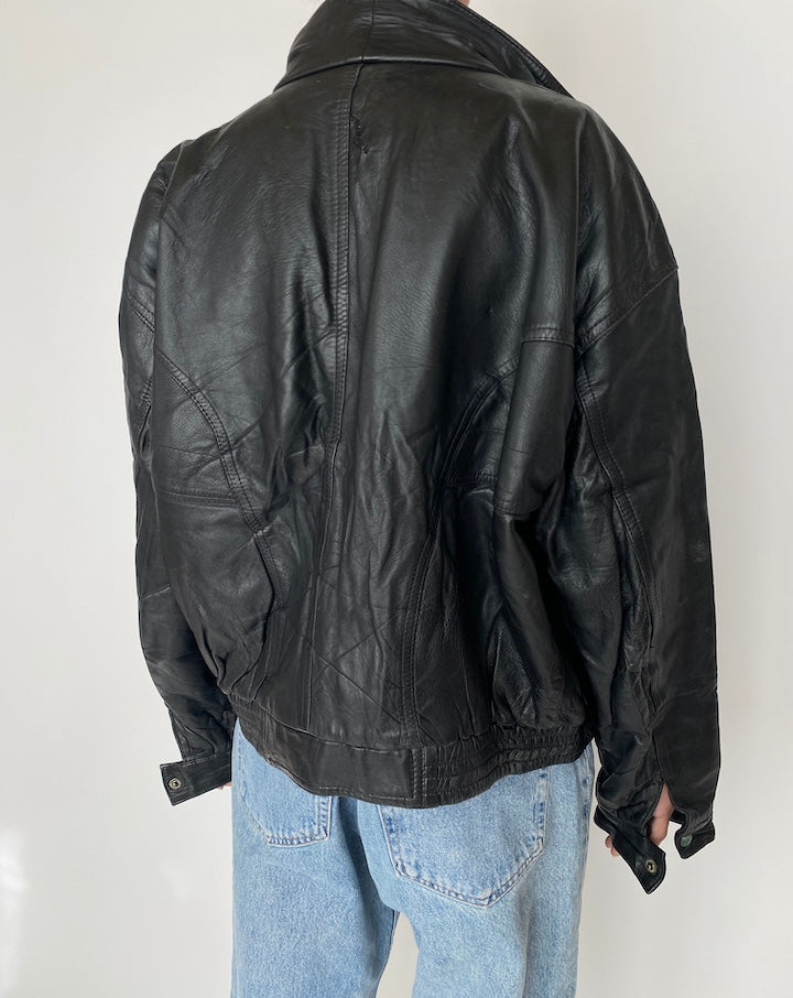 VINTAGE BLACK BOXY LEATHER JACKET 2452