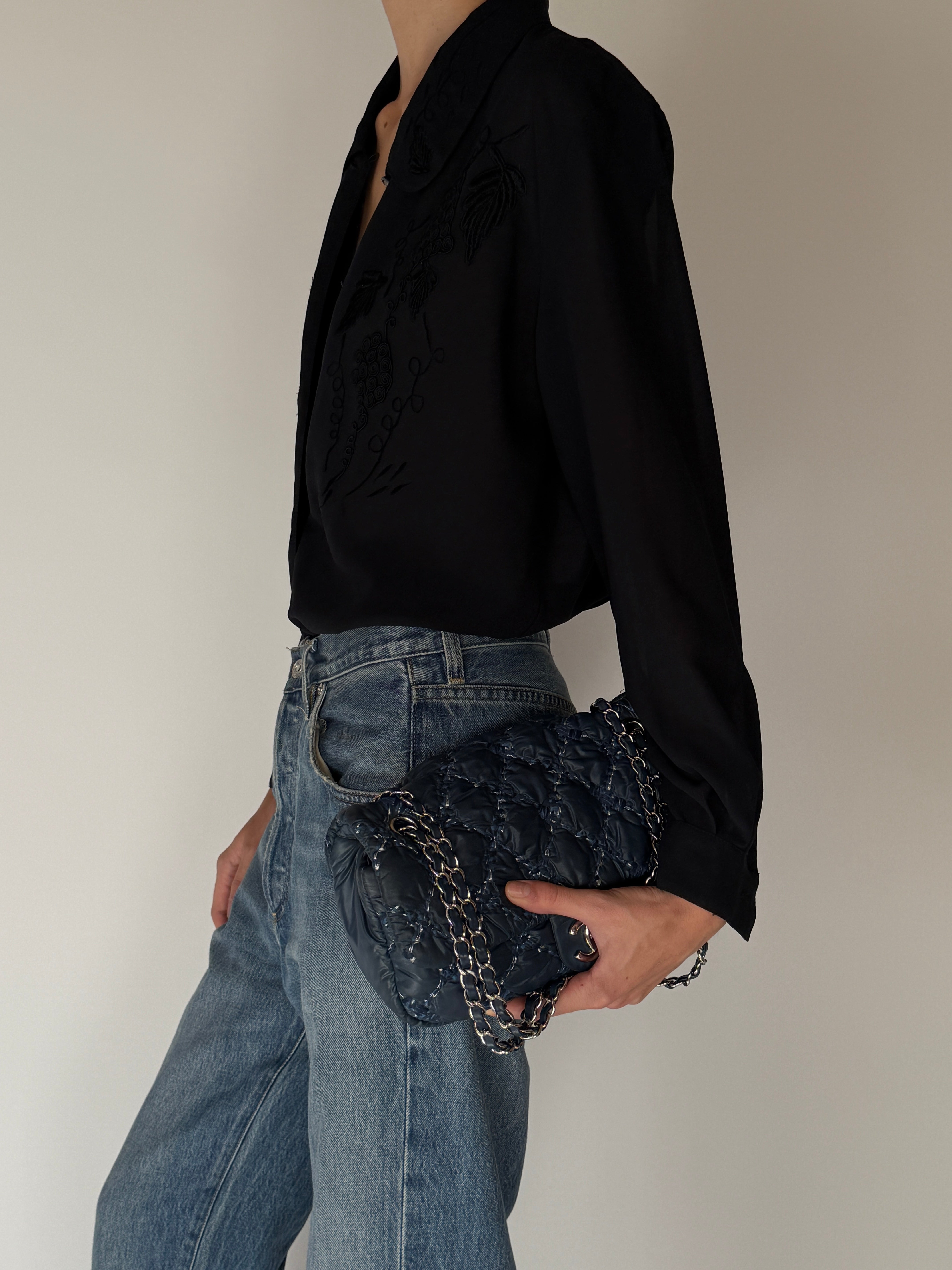 Vintage Embroidered Button-Up Blouse Black 6662