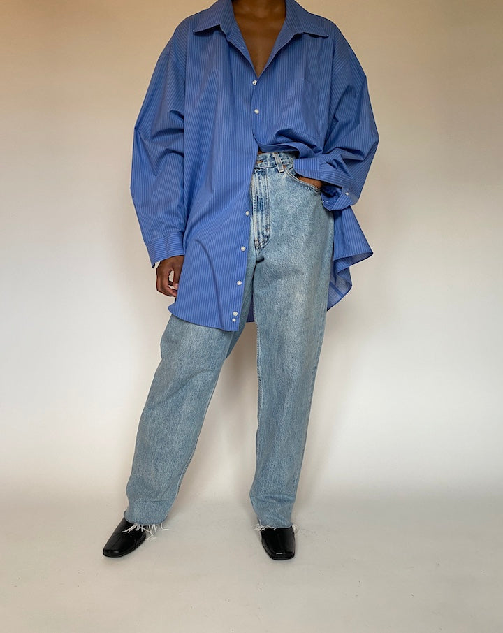 VINTAGE OVERSIZED BLUE PINSTRIPED SHIRT 4421