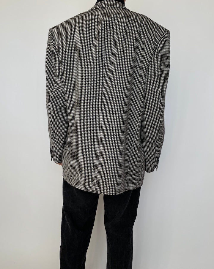 VINTAGE BLACK AND WHITE WOOL BLAZER 1679