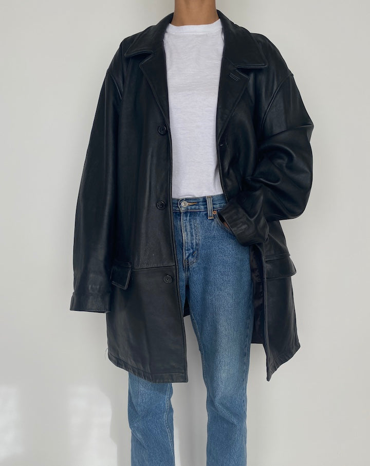 VINTAGE OVERSIZED BLACK LEATHER JACKET 2468