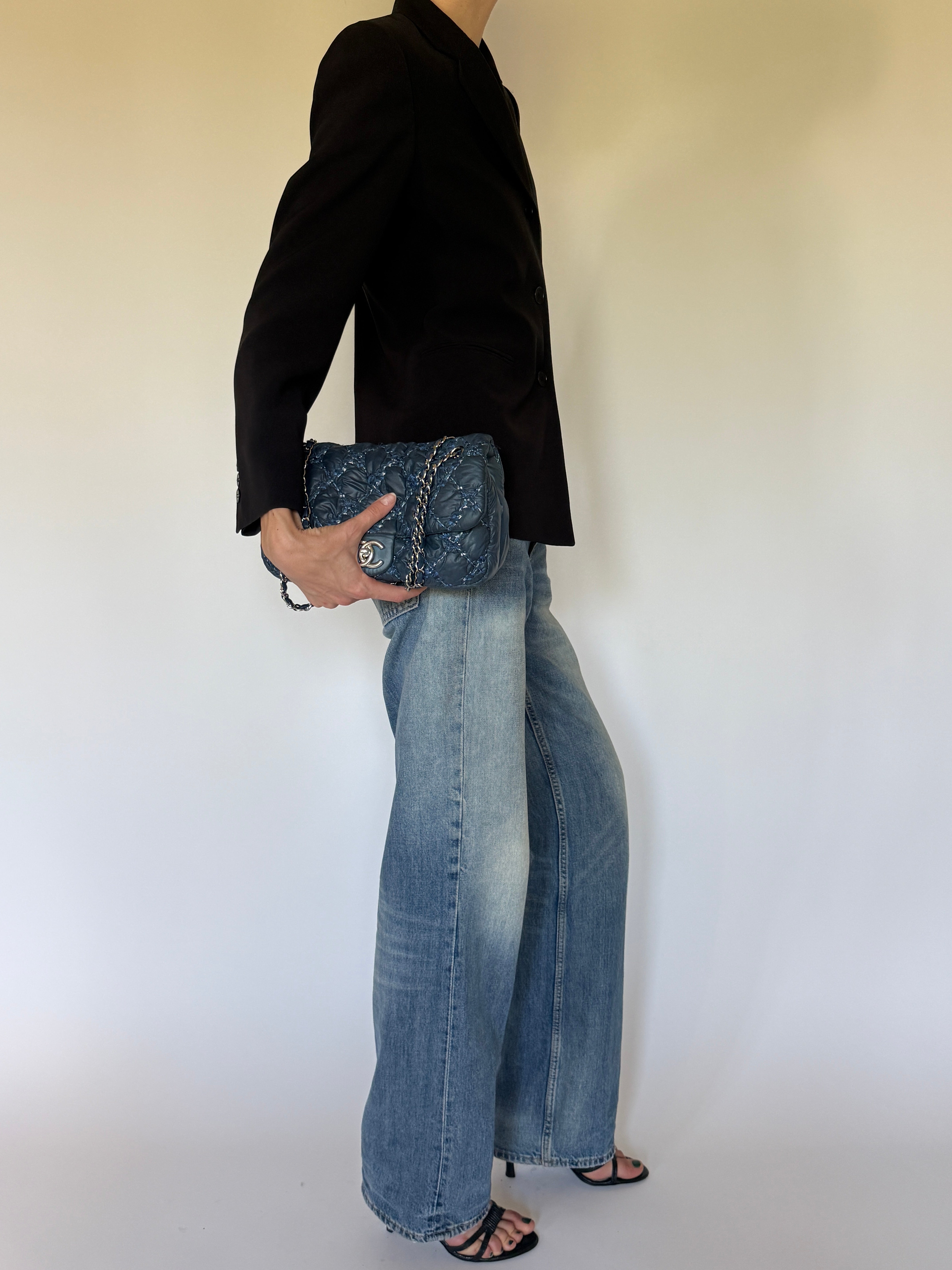 Vintage black tailored blazer side view