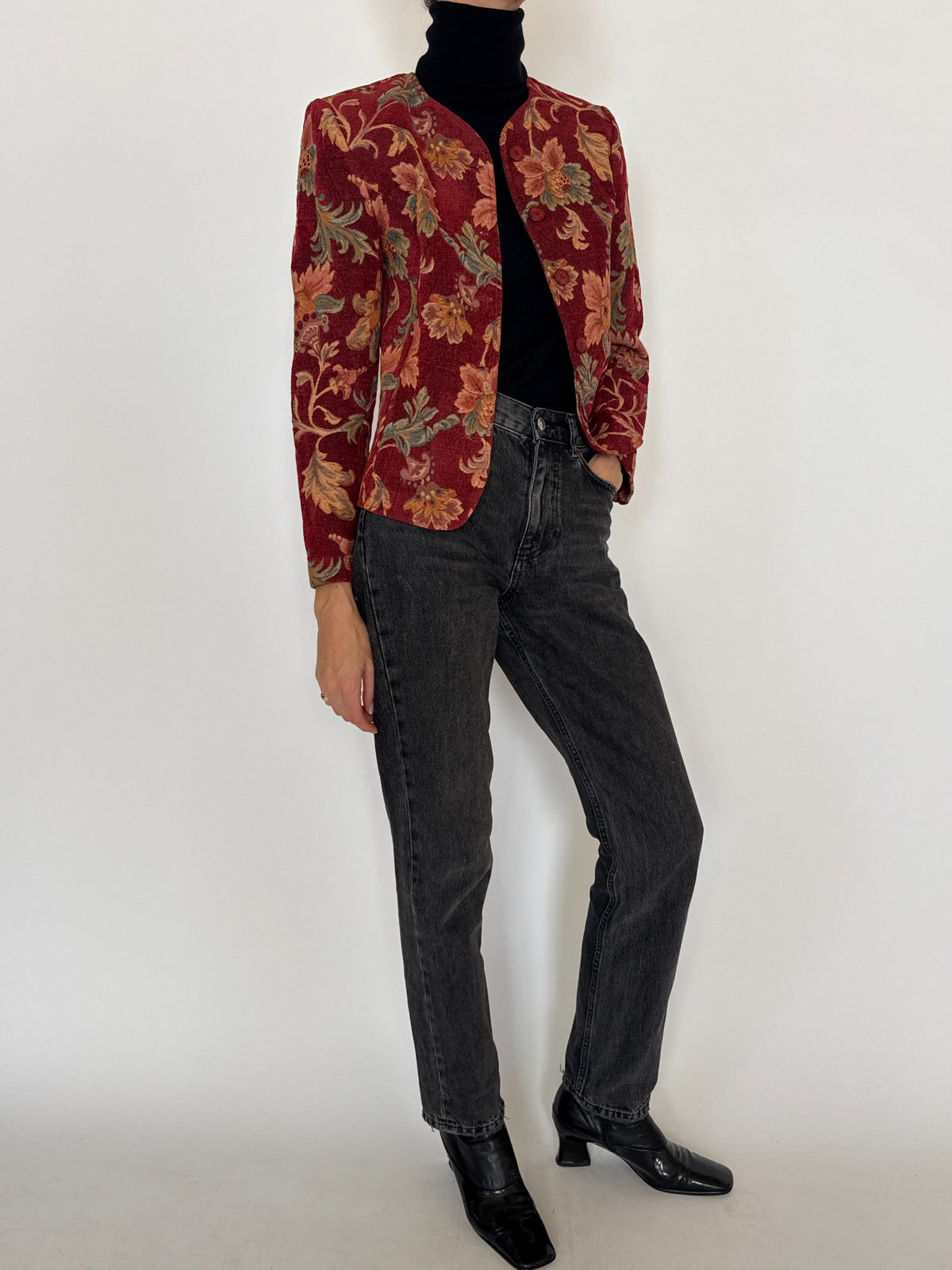 Vintage burgundy floral tapestry jacket 8446