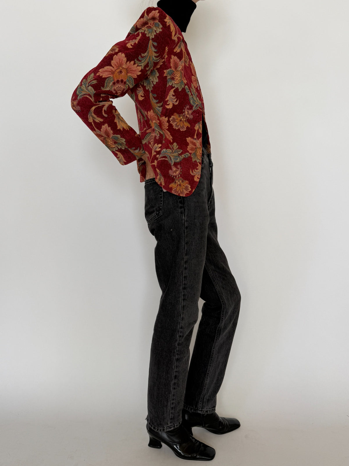 Vintage burgundy floral tapestry jacket 8446