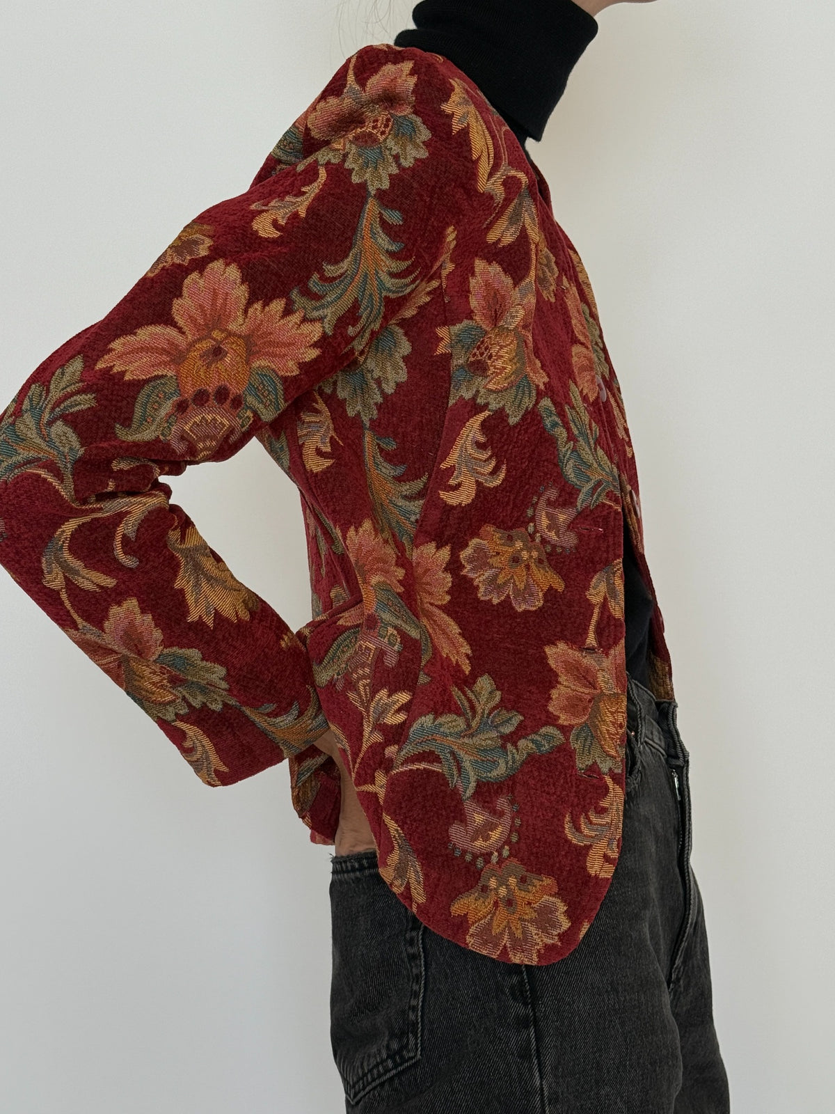 Vintage burgundy floral tapestry jacket 8446