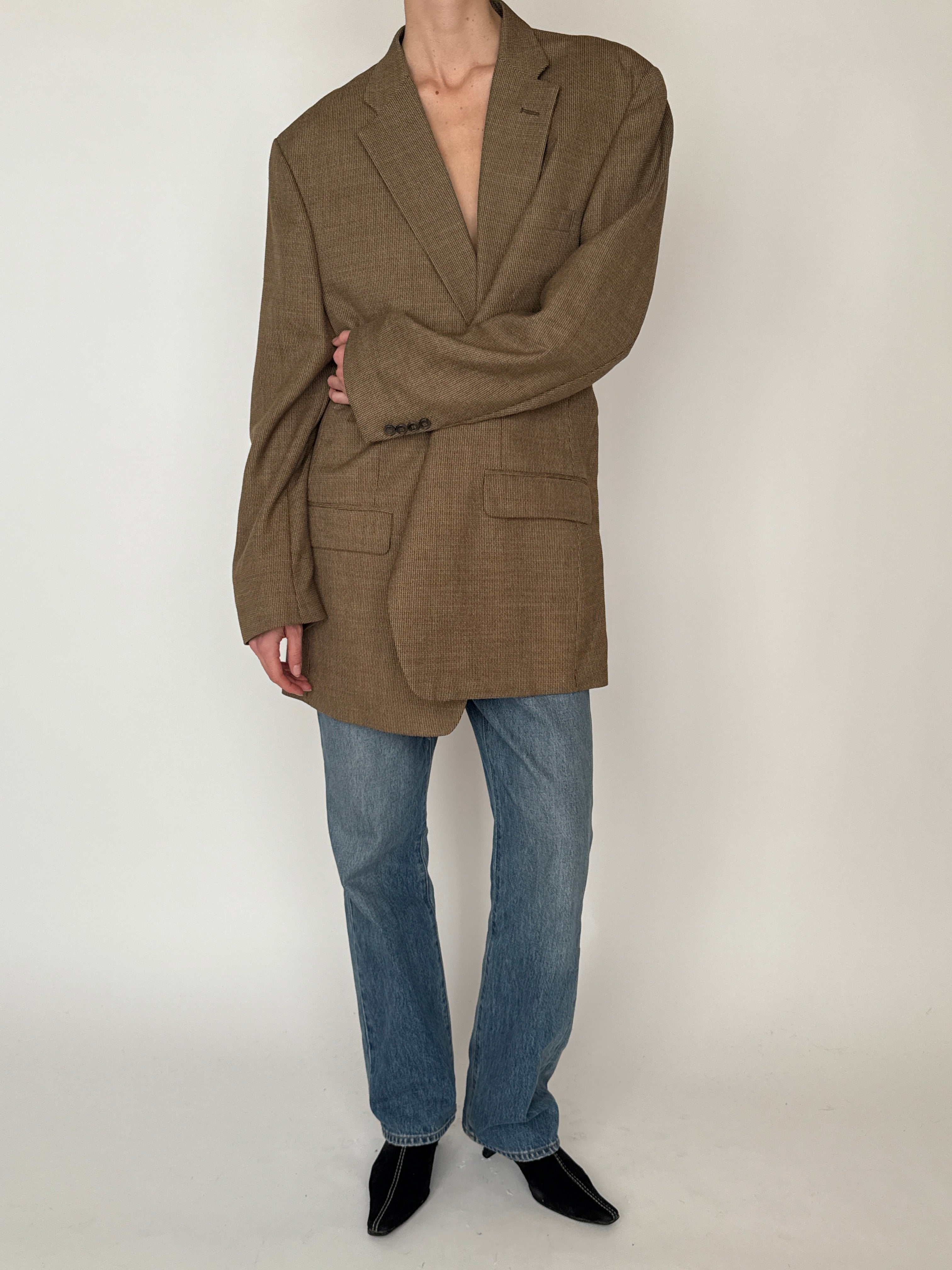 Vintage oversized brown wool blend blazer front view