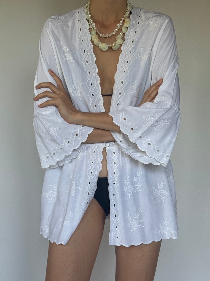 Vintage Embroidered Cover-Up white 6374