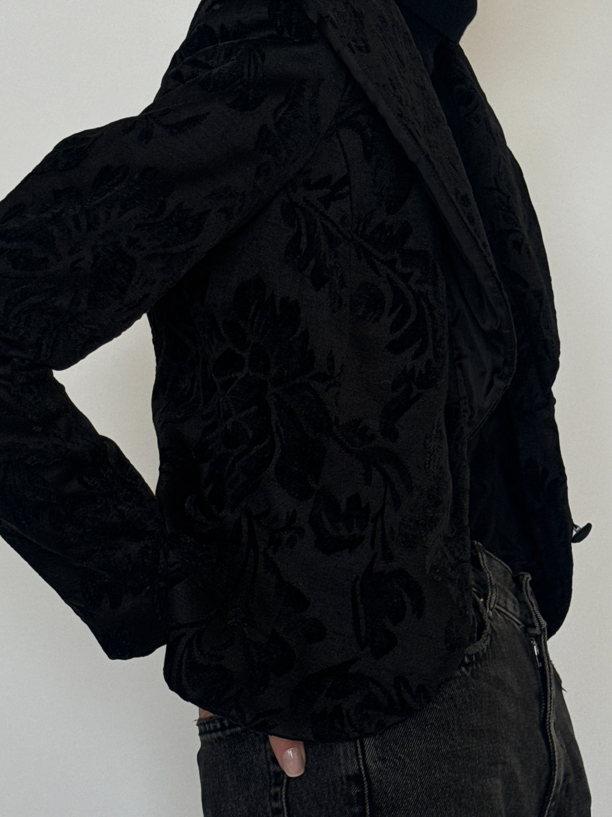 Vintage black floral textured jacket SKU 8429
