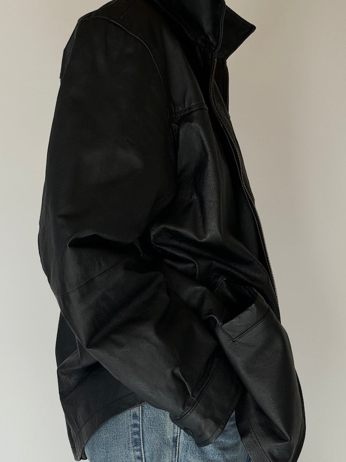 Vintage Black Leather Jacket 6686