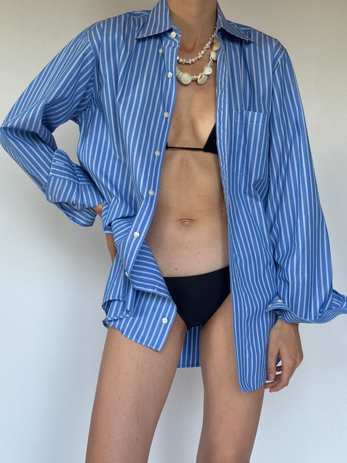 Vintage striped blue and white shirt 6376