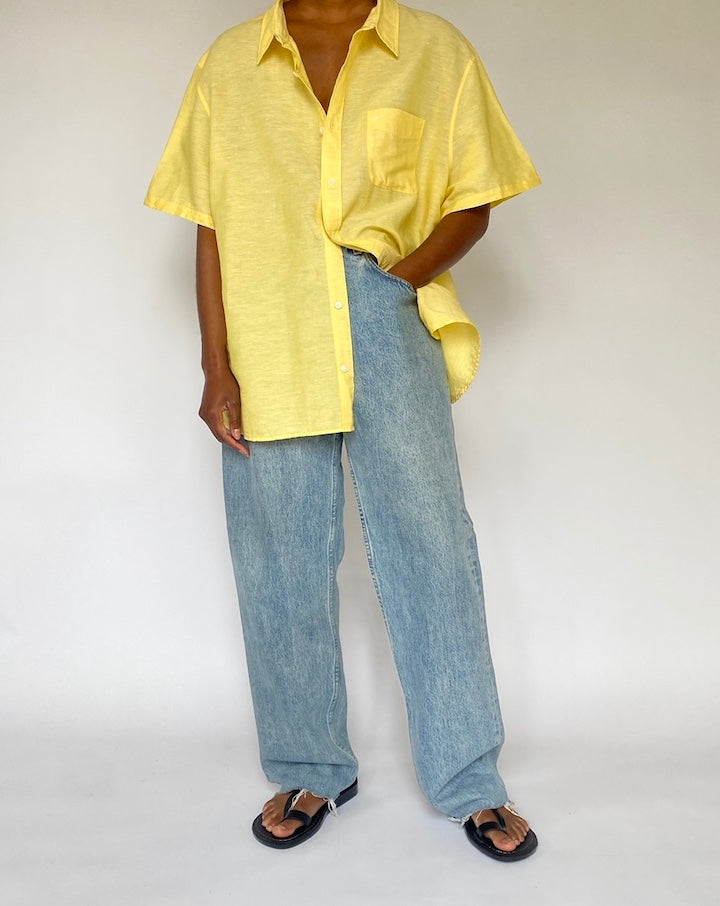 VINTAGE YELLOW CALVIN KLEIN SHORT SLEEVE SHIRT 4917