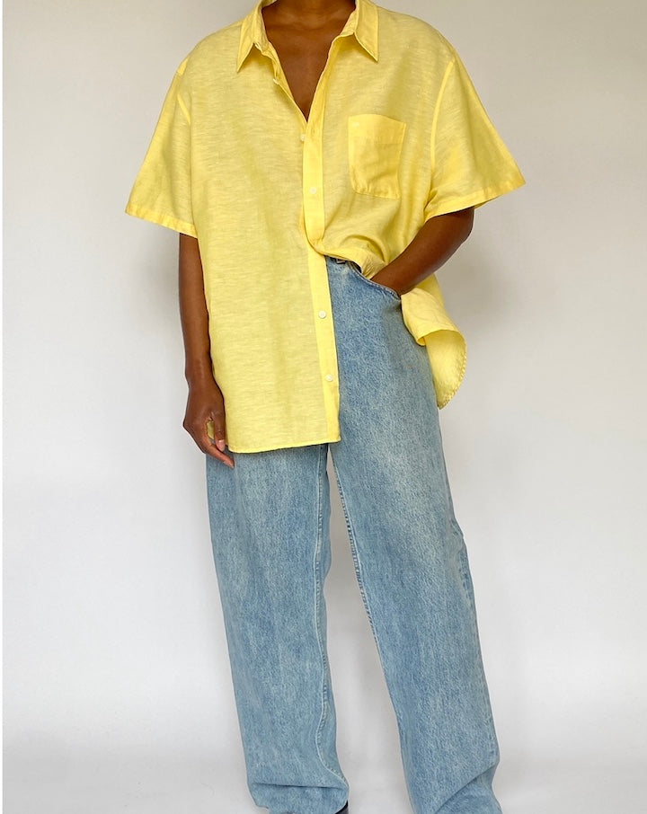 VINTAGE YELLOW CALVIN KLEIN SHORT SLEEVE SHIRT 4917
