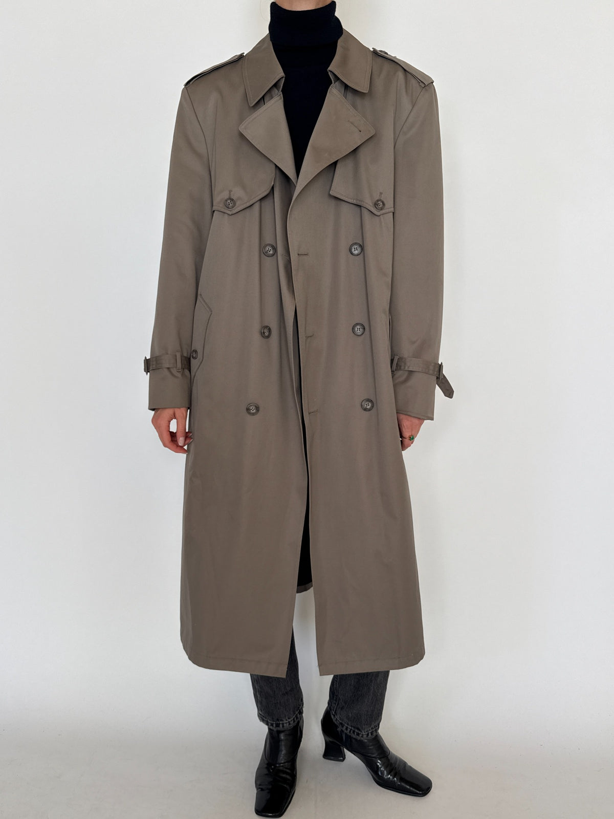 Vintage classic taupe trench coat SKU 8455