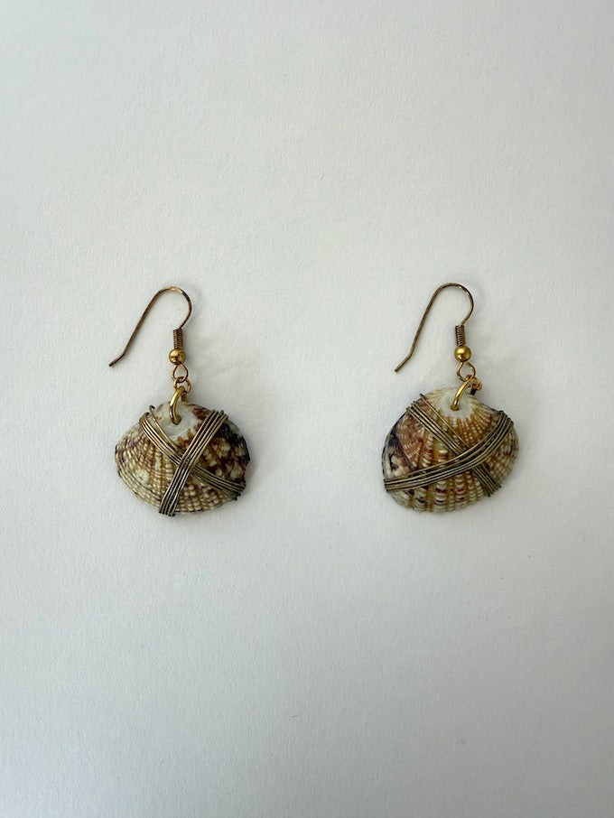 Vintage drop seashell Earrings