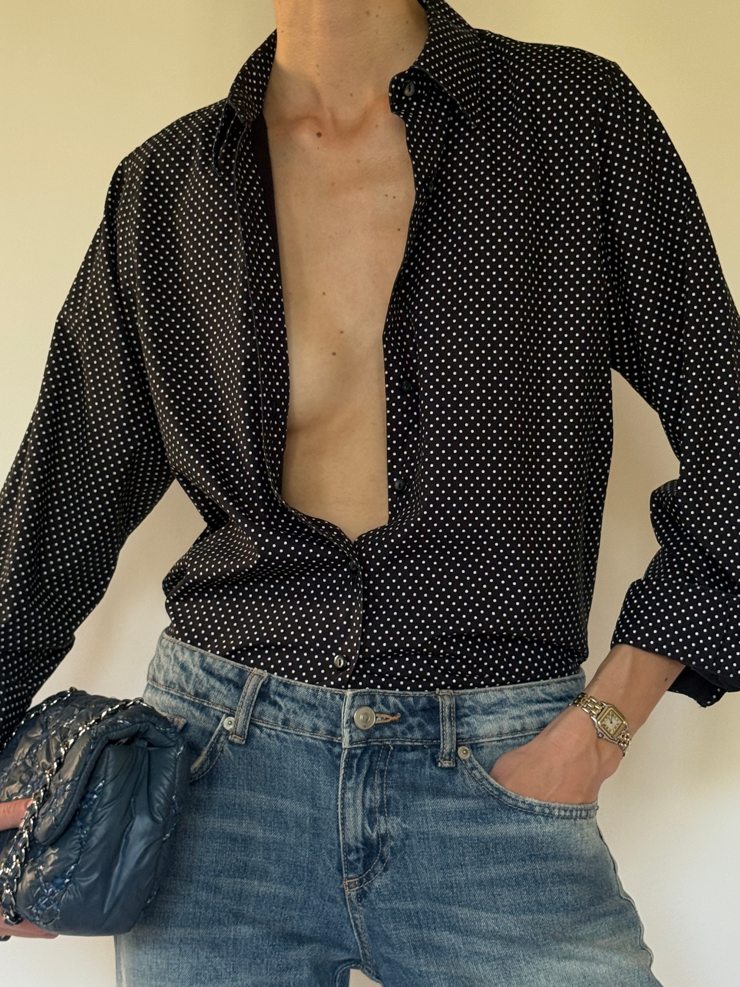 Vintage black polka dot shirt collar detail