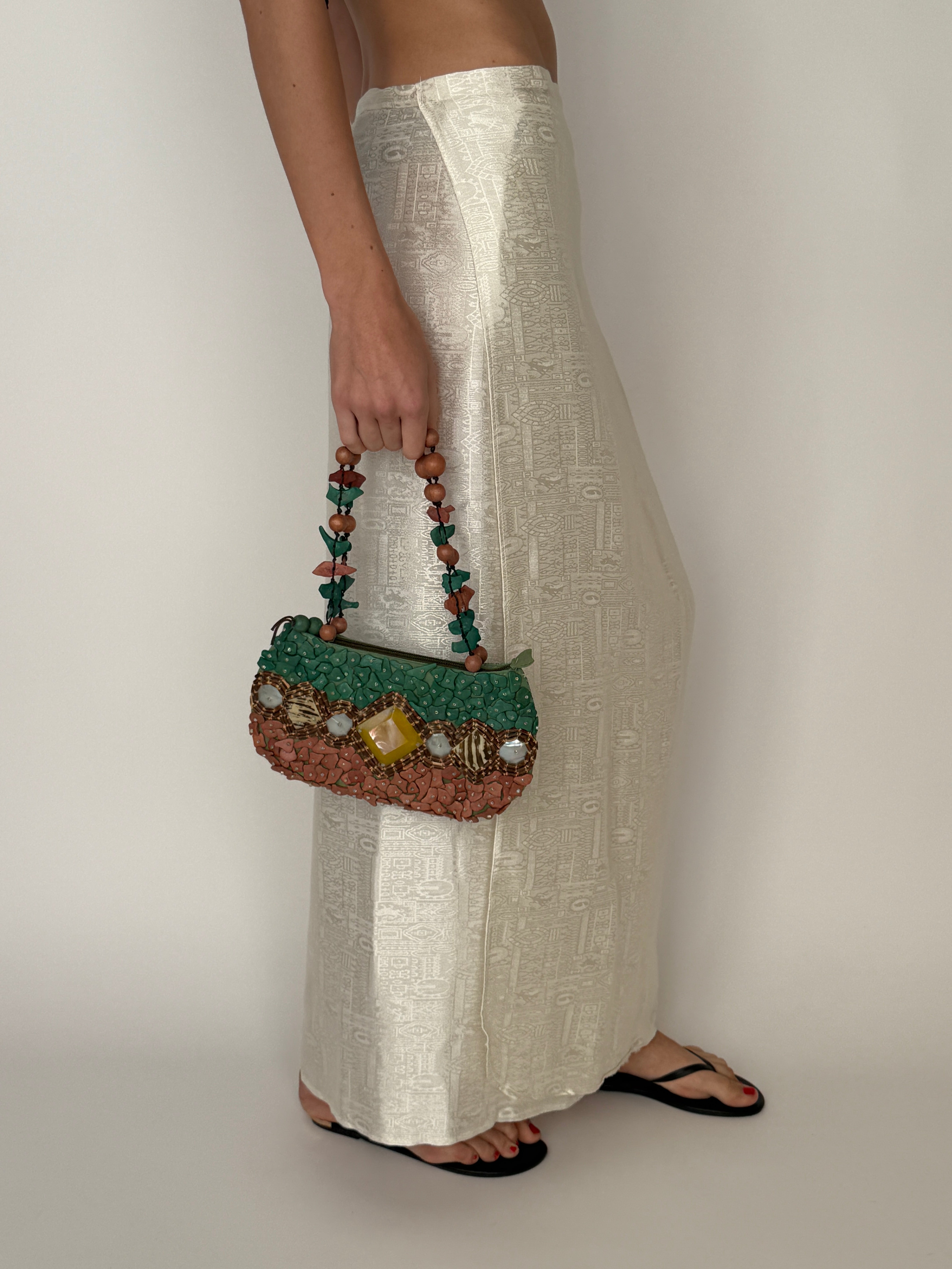 Vintage beaded handbag green brown handle detail
