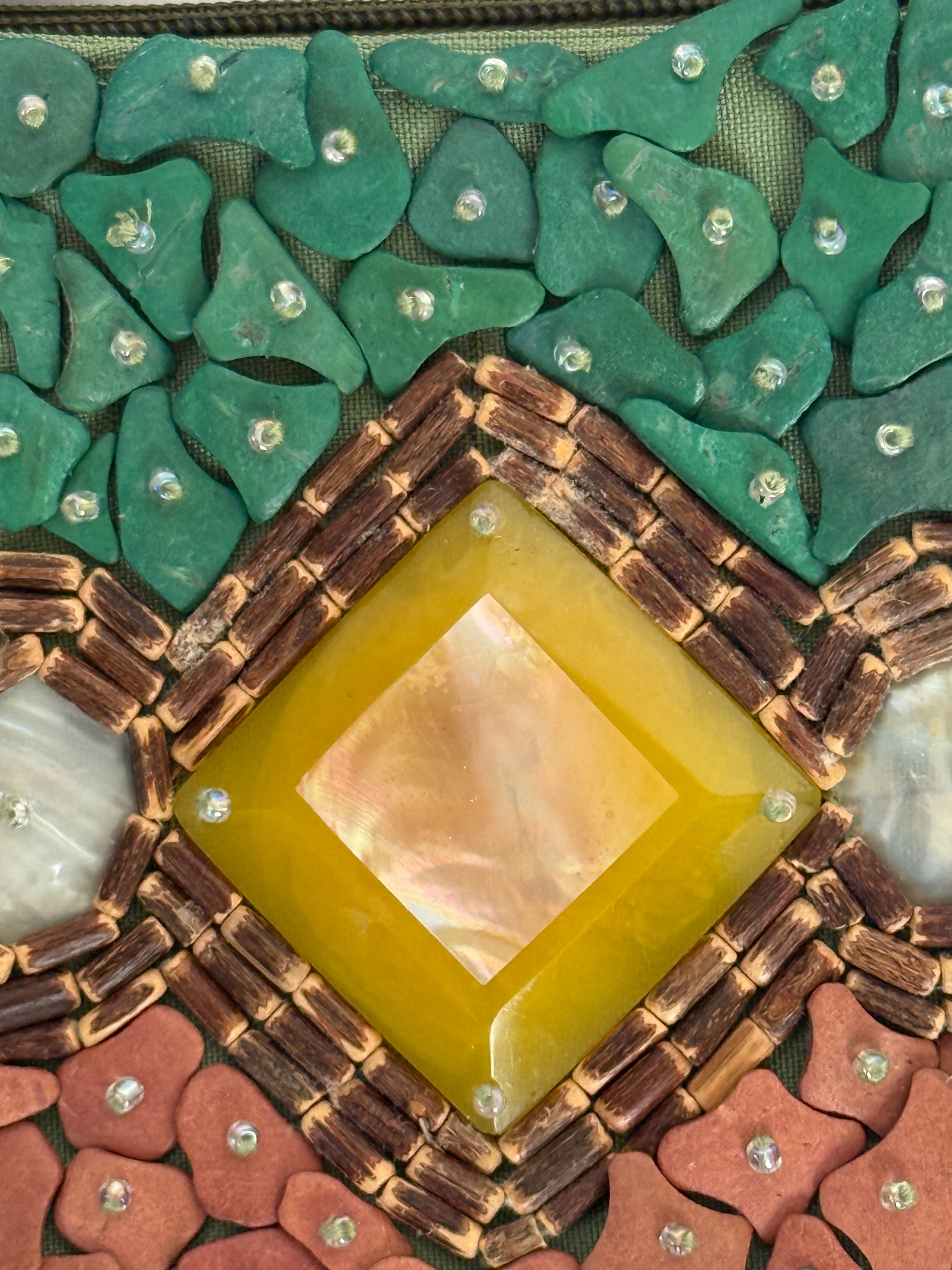 Vintage beaded handbag green brown bead detail close-up