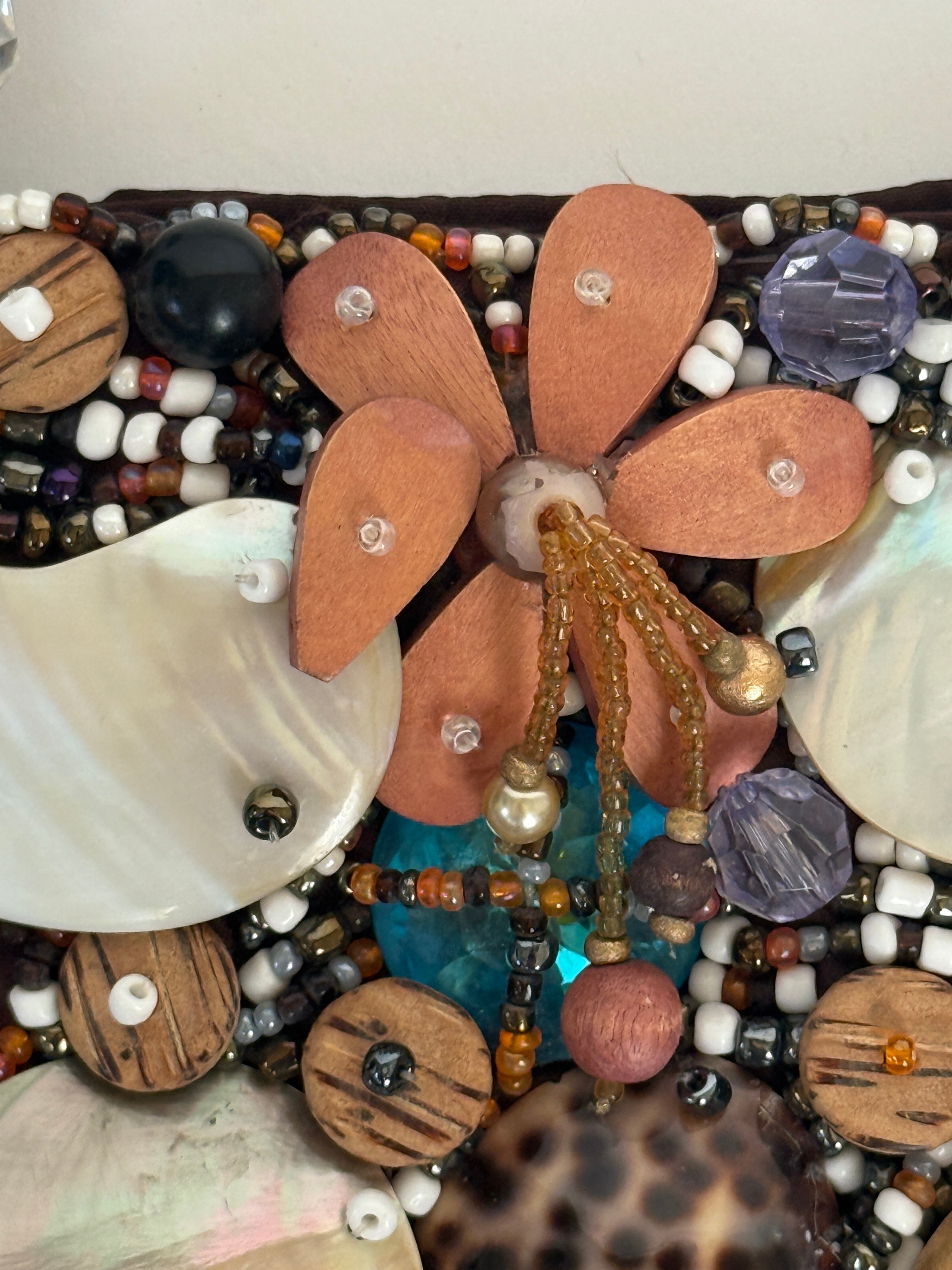 Vintage shell embellished mini handbag beaded flower detail