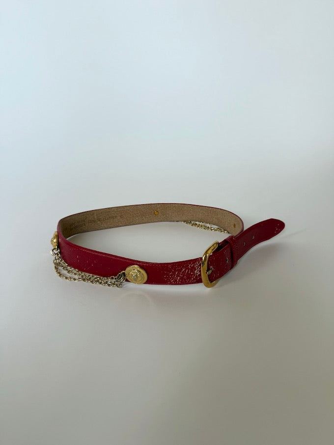 Vintage red chain detail belt with gold hardware