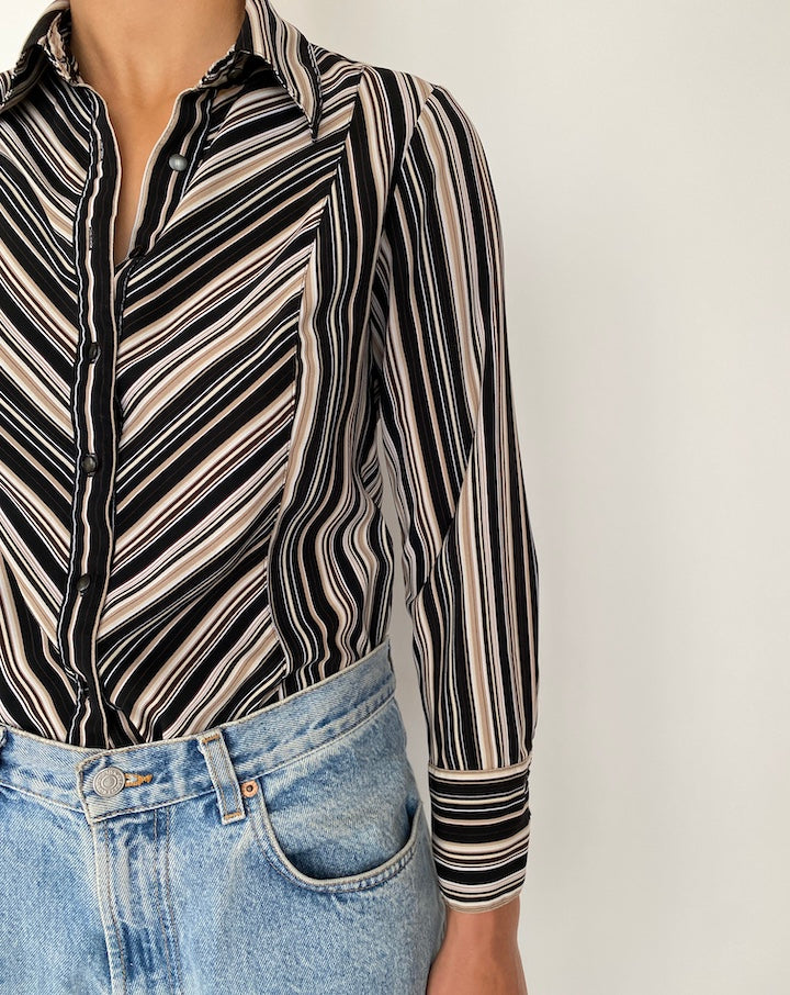 VINTAGE BUTTON DOWN BLOUSE 2523