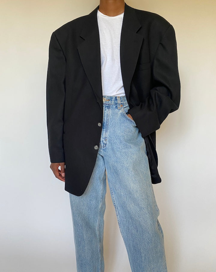 VINTAGE BLACK OVERSIZED BLAZER 4001